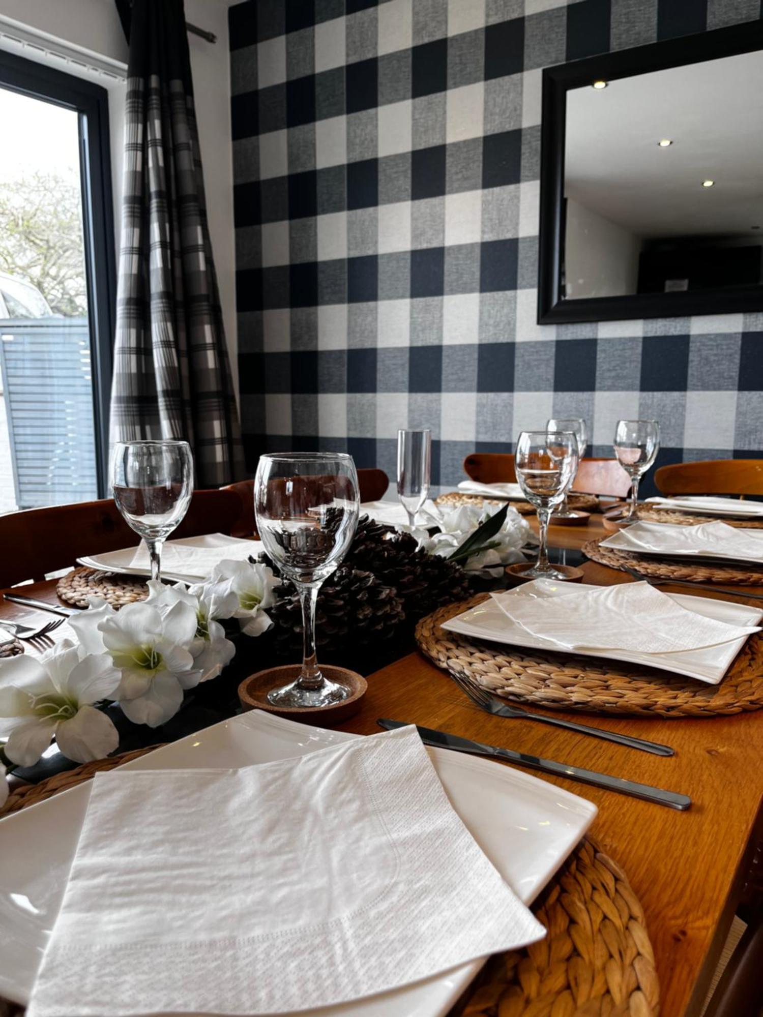 Dreghorn House 4 Bedrooms 3 Toilets 3 Reception Free Parking 233 Mbp Wifi EDI Exterior foto